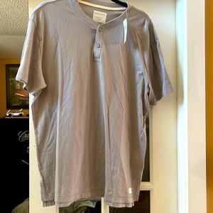 Hollister shirt 😎 NWT